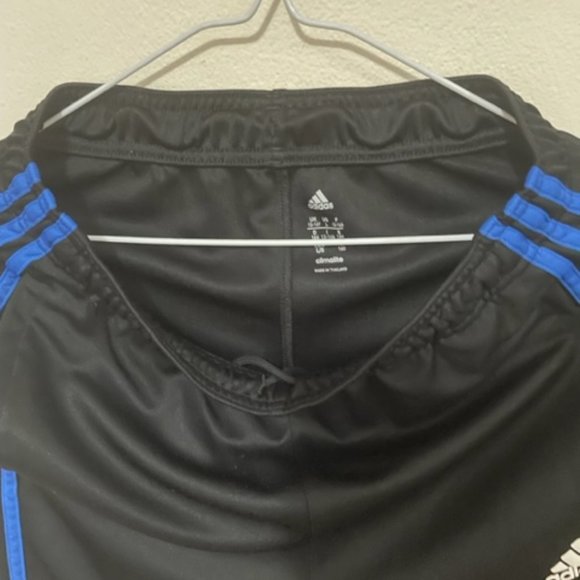 Adidas Youth or Mens pants - Picture 4 of 6